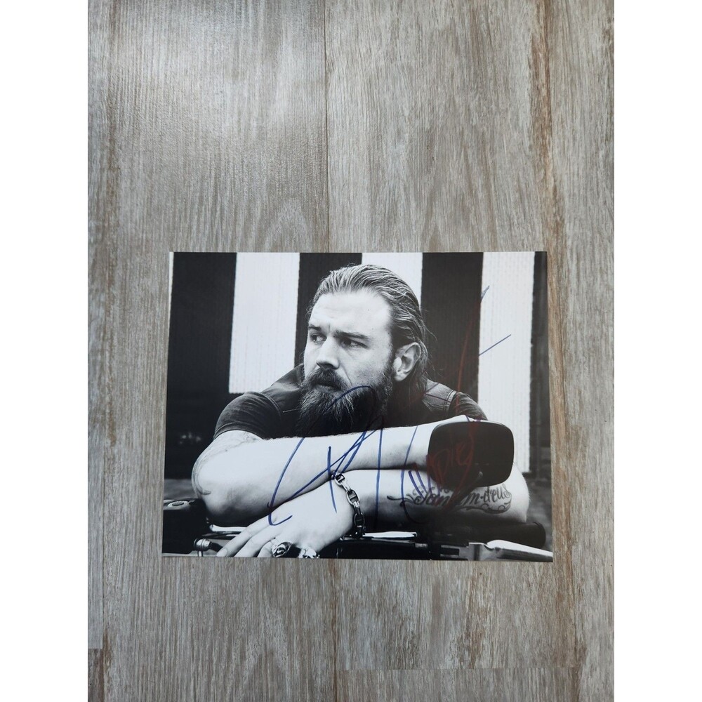 Ryan Hurst Autographed Sons of Anarchy Opie 8x10 Scene Photo TV Show Memorabilia